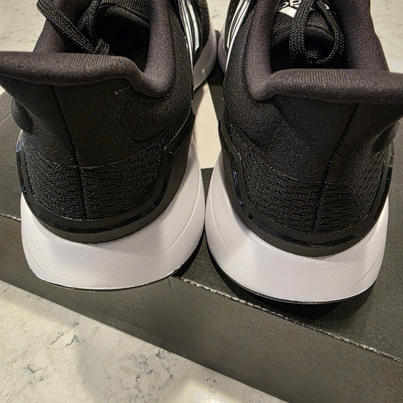Adidas EQ21 Run 'Black White Running Shoe Size 8 Men's (Women's 9) NWT! - Picture 12 of 16